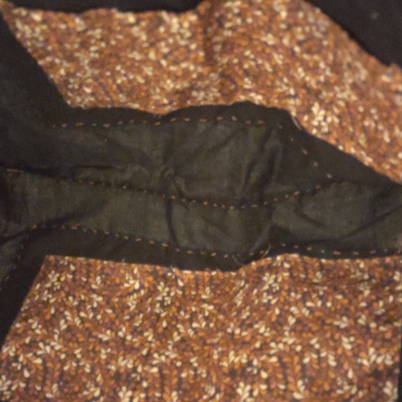 Hand stitched Feathered Floral Shoulder Bag - Picture 5 of 5